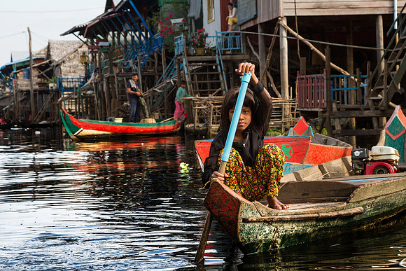 A day in the life of a water village #1
