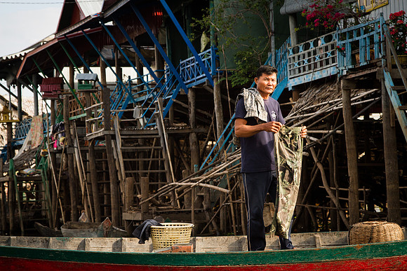 A day in the life of a water village #2